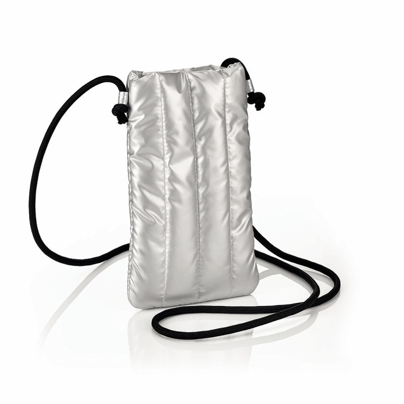 Assort. 3 pochettes effet matelasse avec cordon