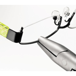 Pince pour inserer le fil nylon