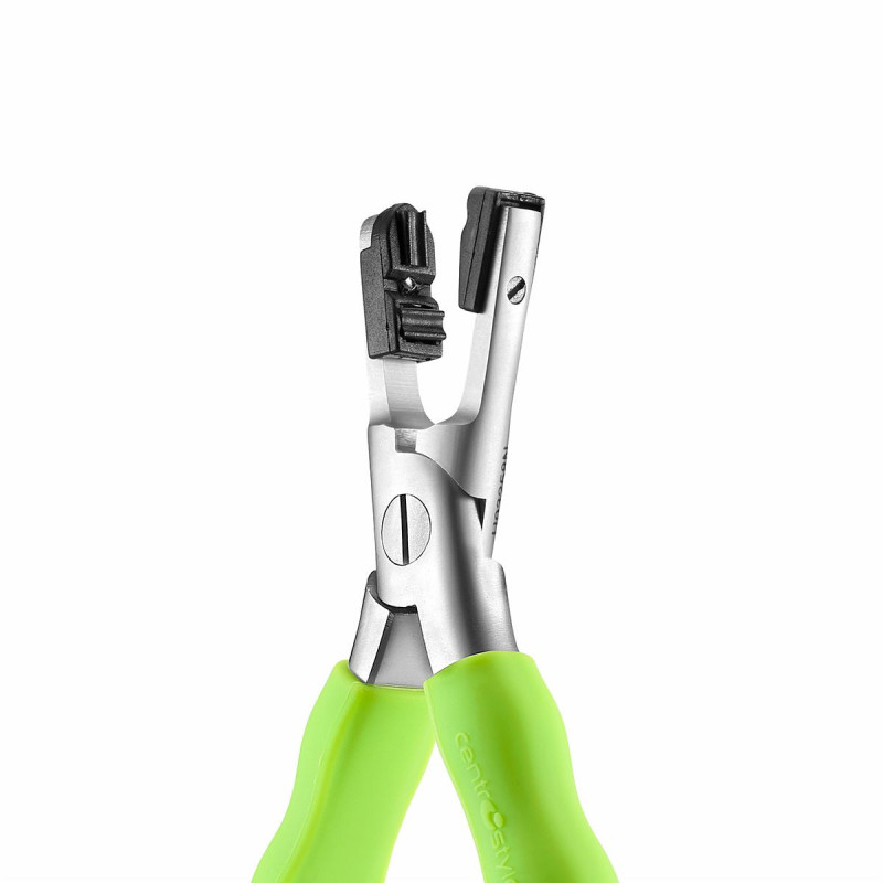Pince pour inserer des rivets en plastique